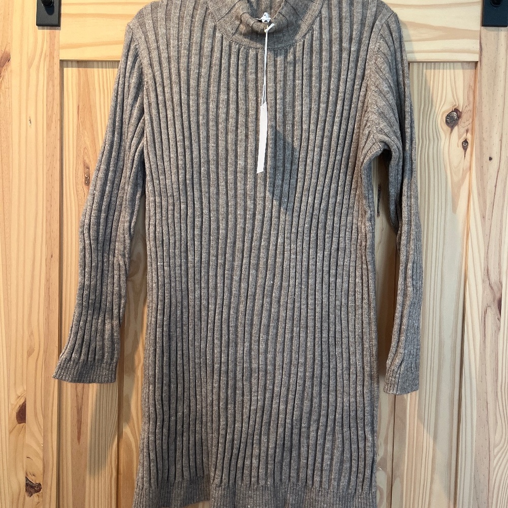 Gilli sweater dress Medium